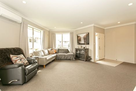 Photo of property in 6 Halston Close, Huntingdon, Ashburton, 7774