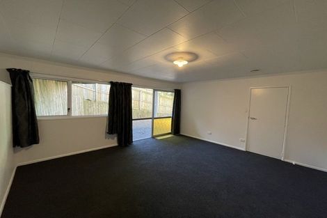 Photo of property in 35c Clearmont Crescent, Blagdon, New Plymouth, 4310