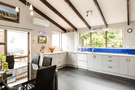 Photo of property in 42 Shandon Road, Vauxhall, Dunedin, 9013