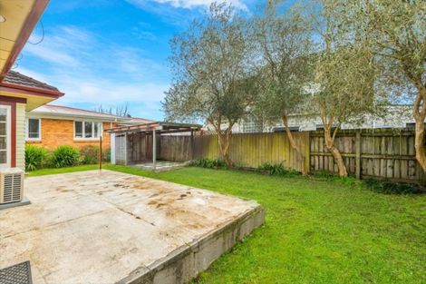 Photo of property in 77 Clarkin Road, Fairfield, Hamilton, 3214