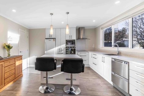 Photo of property in 78 Great North Road, Winton, 9720