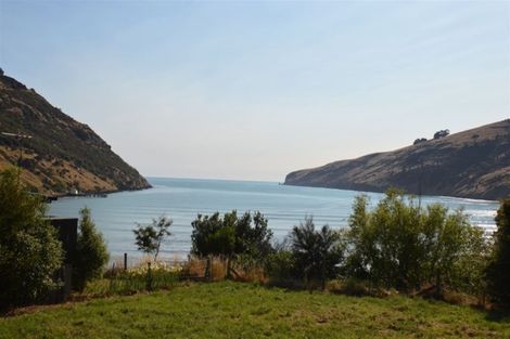 Photo of property in 58 Lukes Road, Little Akaloa, 7583