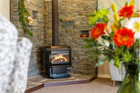 Photo of property in 1 Mitchell Place, Cromwell, 9310