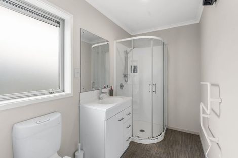 Photo of property in 160 Travis Road, New Brighton, Christchurch, 8083