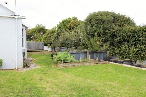 Photo of property in 25 Ruahine Street, Dannevirke, 4930