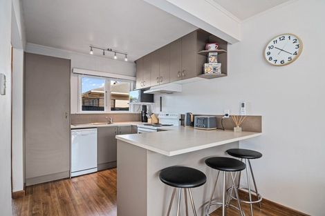 Photo of property in 7b Tennyson Crescent, Stoke, Nelson, 7011