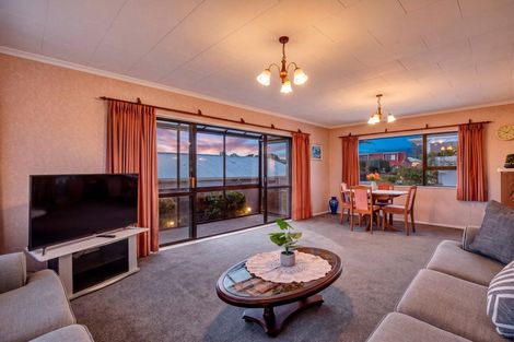 Photo of property in 1/17 Roy Terrace, Moturoa, New Plymouth, 4310