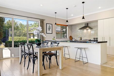 Photo of property in 4 Sovereign Gardens, Halswell, Christchurch, 8025