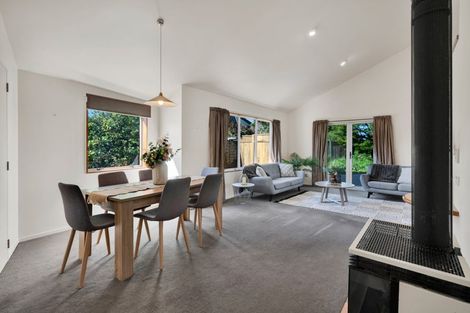 Photo of property in 363b Mangorei Road, Merrilands, New Plymouth, 4312