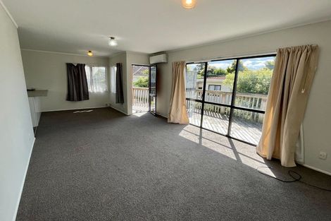 Photo of property in 2/107 Lake Road, Northcote, Auckland, 0627