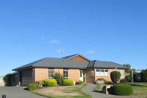 Photo of property in 5 Harvest Court, Paraparaumu, 5032
