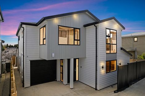 Photo of property in 26a Russell Road, Manurewa, Auckland, 2102