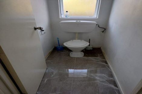 Photo of property in 1/18 Eulogy Place, Randwick Park, Auckland, 2105