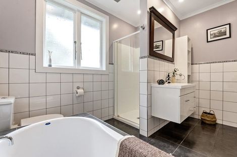 Photo of property in 51 Sefton Street, Wadestown, Wellington, 6012
