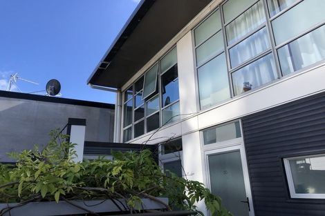 Photo of property in Sol Apartments, 29/37 Jessie Street, Te Aro, Wellington, 6011