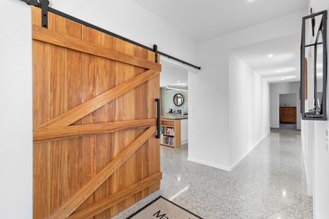 Photo of property in 5 Kerrera Lane, Jacks Point, Queenstown, 9371