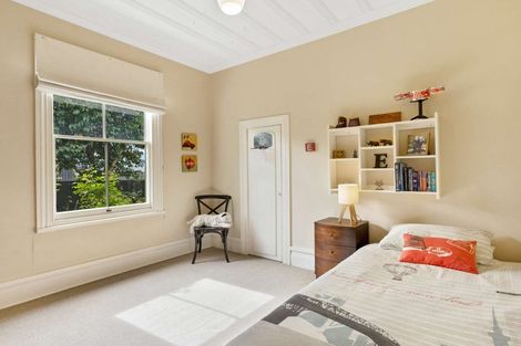 Photo of property in 44 Te Mata Road, Havelock North, 4130