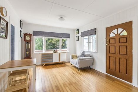 Photo of property in 222 Wade River Road, Wade Heads, Whangaparaoa, 0932