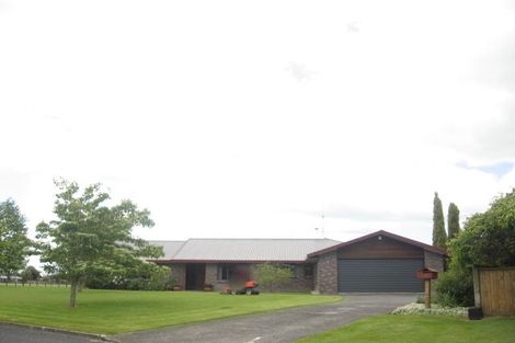 Photo of property in 12 Cowley Drive, Leamington, Cambridge, 3432