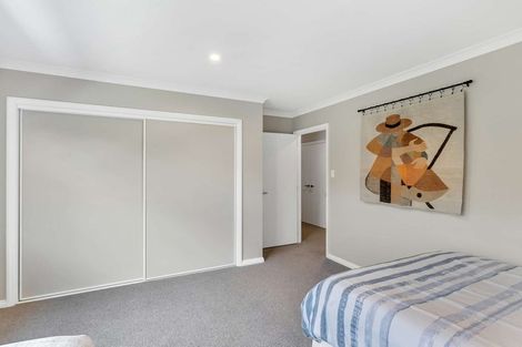 Photo of property in 17 Ballinger Place, Kaiapoi, 7630