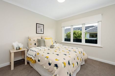 Photo of property in 40 Ngatai Road, Otumoetai, Tauranga, 3110