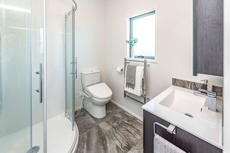 Photo of property in 14 Magnolia Crescent, Tawhero, Whanganui, 4501