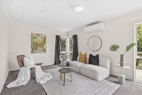 Photo of property in 100 Solar Road, Glen Eden, Auckland, 0602