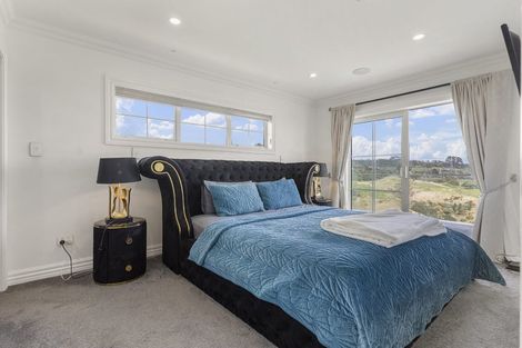 Photo of property in 34 Michael Bosher Way, Flat Bush, Auckland, 2019