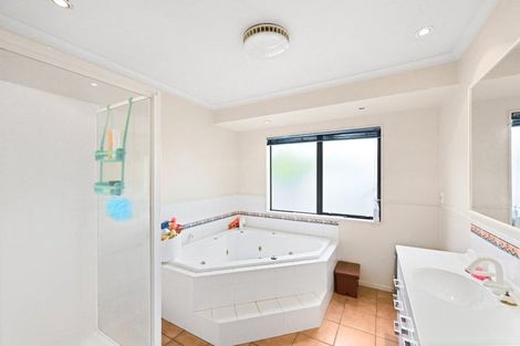 Photo of property in 23 Diomede Glade, Flagstaff, Hamilton, 3210