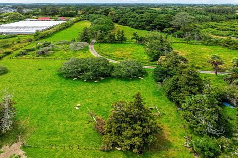 Photo of property in 116 Station Road, Kumeu, 0891