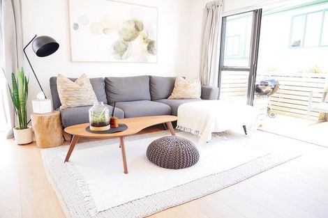 Photo of property in 42 Park Avenue, Papatoetoe, Auckland, 2025