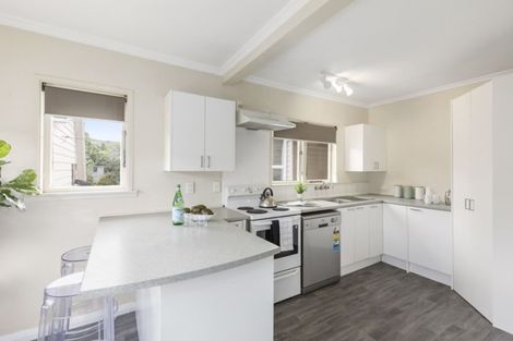 Photo of property in 171 George Street, Stokes Valley, Lower Hutt, 5019