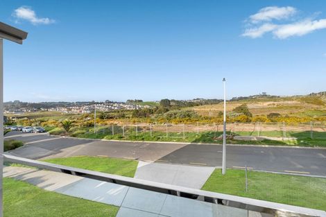 Photo of property in 13 Cyperus Street, Flat Bush, 2019