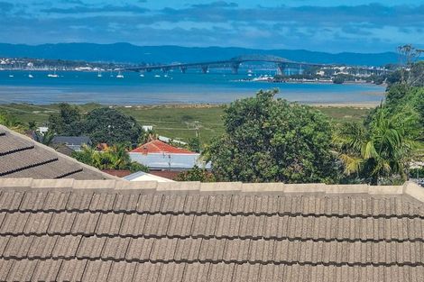 Photo of property in 40 Regent Street, Devonport, Auckland, 0624