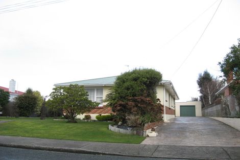 Photo of property in 39 Holloway Street, Waikiwi, Invercargill, 9810