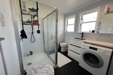 Photo of property in 1 Oriana Place, Highbury, Palmerston North, 4412