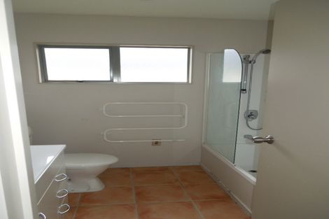 Photo of property in 11/103 Swanson Road, Henderson, Auckland, 0610