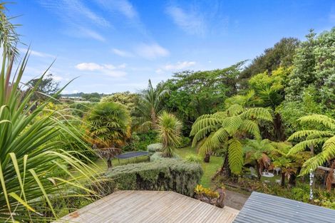 Photo of property in 2 Grasmere Way, Bethlehem, Tauranga, 3110
