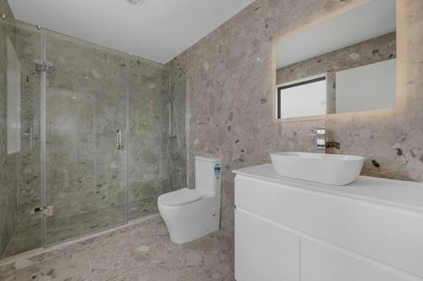 Photo of property in 27 Tannaghmore Drive, Flat Bush, 2019