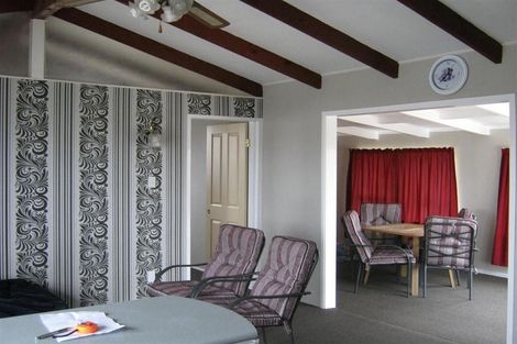 Photo of property in 60a Percy Road, Papamoa Beach, Papamoa, 3118