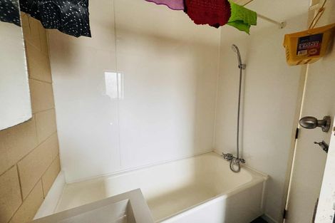 Photo of property in 3/299 Ruahine Street, Terrace End, Palmerston North, 4410