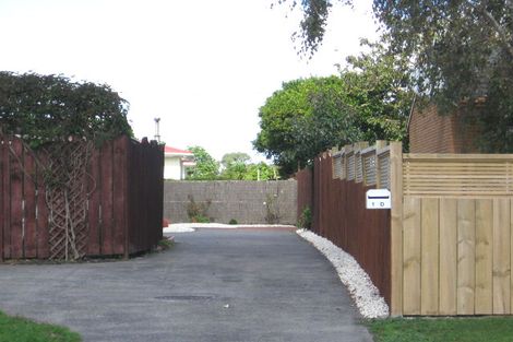 Photo of property in 3/1 Frank Evans Place, Henderson, Auckland, 0610