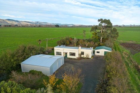 Photo of property in 63 Ashlea Road, Tokomaru, Palmerston North, 4474