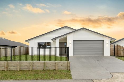 Photo of property in 14 Huria Vista, Pyes Pa, Tauranga, 3112
