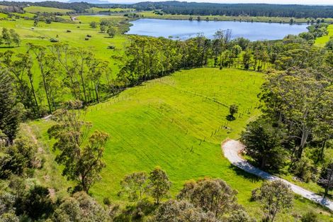 Photo of property in 562 Ocean View Road, Te Arai, Wellsford, 0975