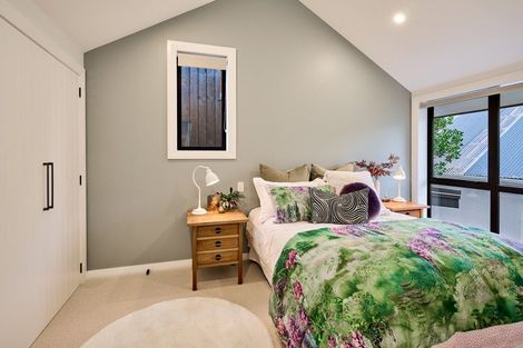 Photo of property in 37 Forres Street, Seatoun, Wellington, 6022