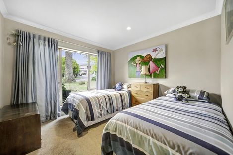 Photo of property in 55 Ray Small Drive, Pahurehure, Papakura, 2113