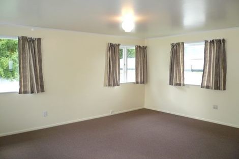 Photo of property in 45a Rangeview Road, Sunnyvale, Auckland, 0612