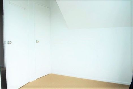 Photo of property in 71a Barrack Road, Mount Wellington, Auckland, 1060