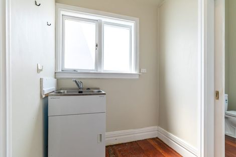 Photo of property in 63 Palmerston Road, Birkenhead, Auckland, 0626